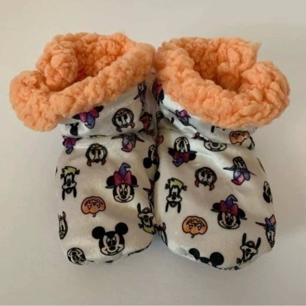 NWT. DISNEY Mickey Mouse Halloween Plush Booties